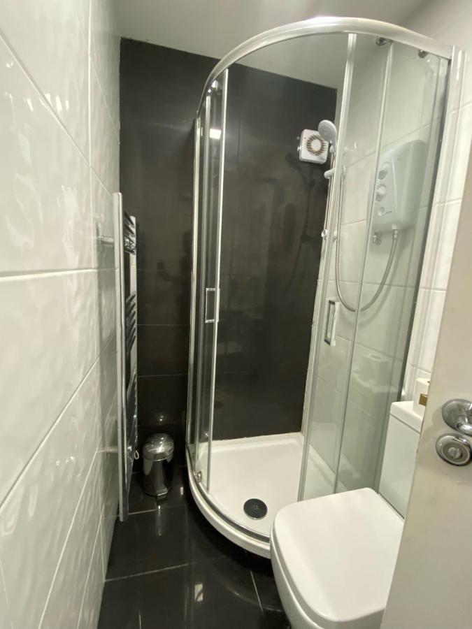 Treetops Flat4 Hall Green B28 Birmingham Exterior foto